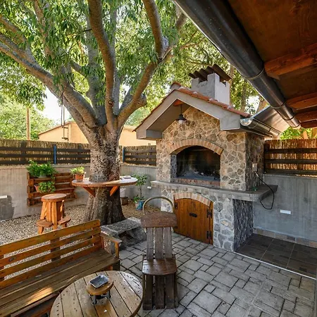 Holiday Home Kulak Konjevrate Zewnętrze zdjęcie
