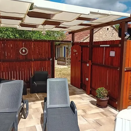 Holiday Home Kulak Konjevrate Zewnętrze zdjęcie